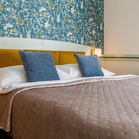 Hotel Arcus Garden 브라티슬라바 외부 사진