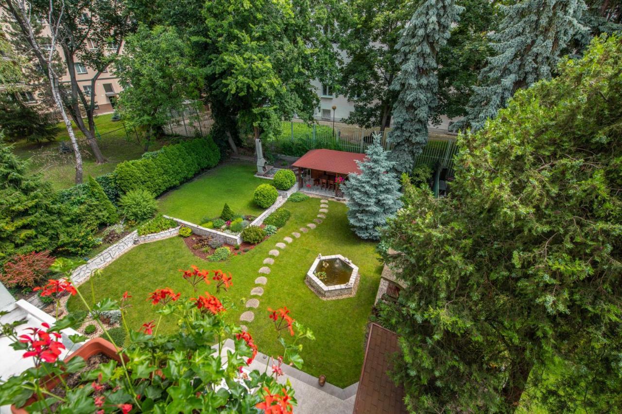 Hotel Arcus Garden 브라티슬라바 외부 사진