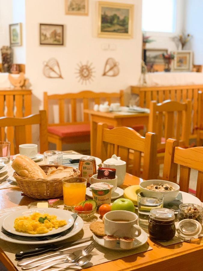Hotel Arcus Garden 브라티슬라바 외부 사진